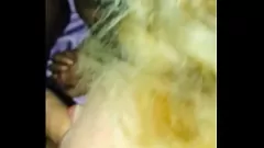 Jouer Una trans asiatica sensuale con un culo grosso fa un pompino strabiliante in un appartamento abbandonato