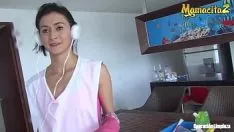 Redare Porno xnxx cu menajera deaguta care se fute bine rau