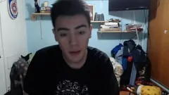 Oynat Arjantinli Ateşli YouTuber Pete Süper Topluluk Oluşturmayı Tartışıyor - Müstehcen İçerik