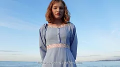 Reproducir El primer porno del flaco rubio: al aire libre follando en la cocina