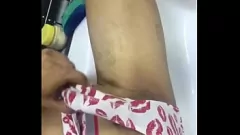 Reproducir Lindo chico en solitario dispara una gran carga - modelo exclusivo de Kokokeko